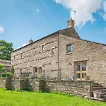 4 Bed In Burtersett Oc-h32270 * Hawes